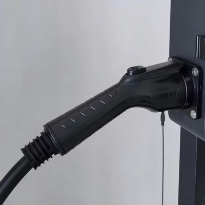 14KW AC出力電流とダブルコネクタの電気自動車充電ステーション