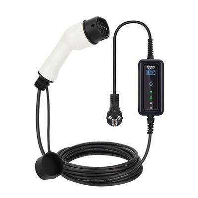 ホームタイプ2 5mケーブルと3.5KW出力を持つ 32A 7KWポータブルEV充電ステーション